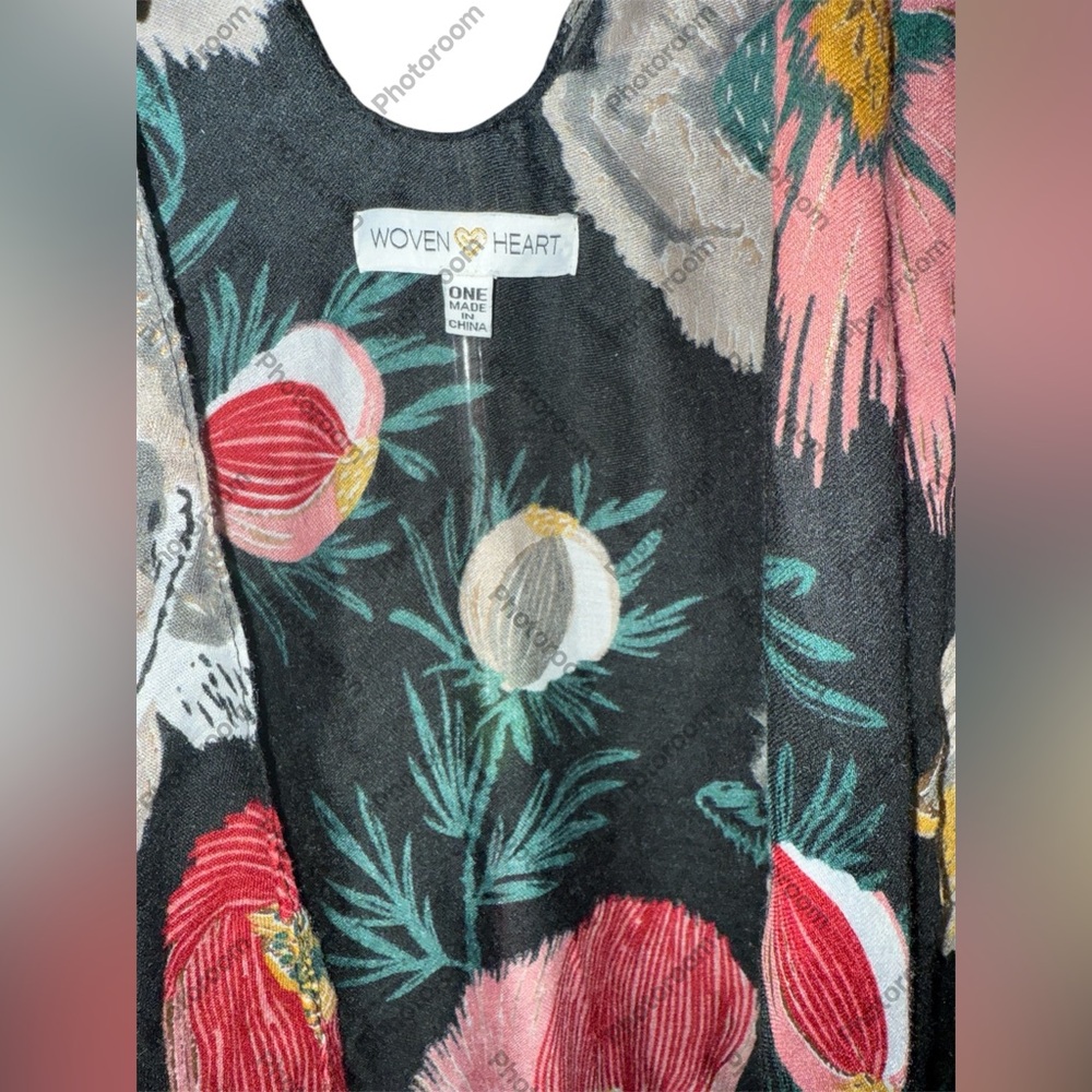 Woven Heart Floral Kimono, Size One Size - Picture 5 of 5